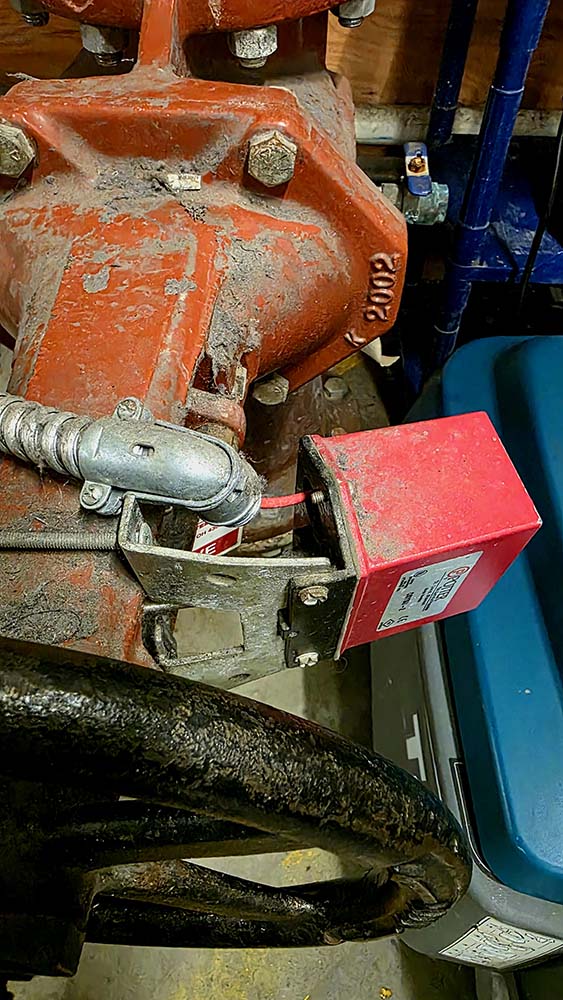 monitor the main control valves on a sprinkler system